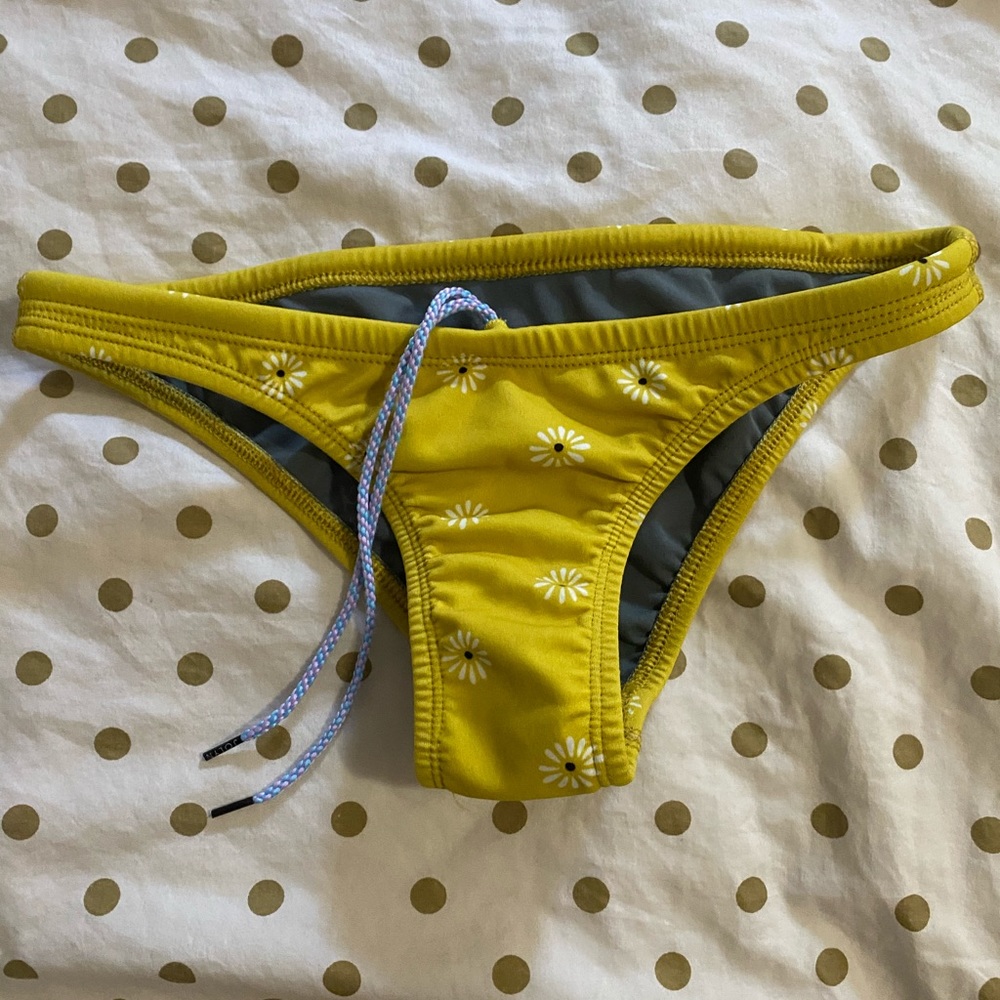 Yellow daisy jolyn swimming bottoms